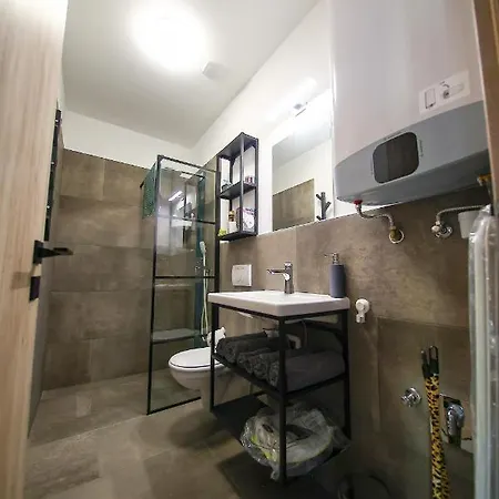 Hori Homes Apartment *