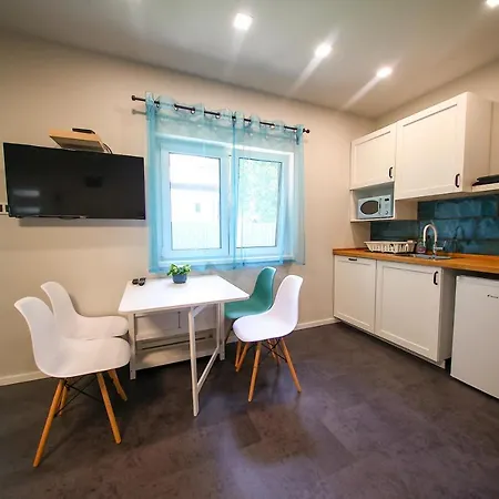 Hori Homes Apartment *