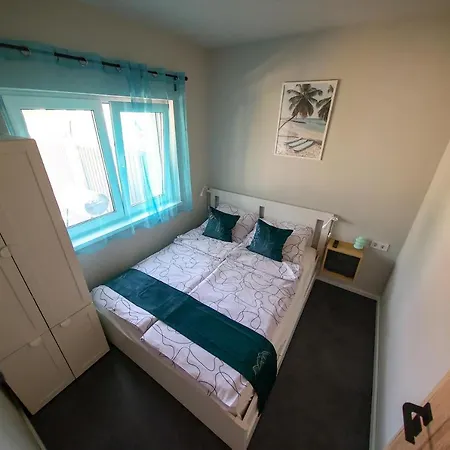 Apartment Hori Homes *